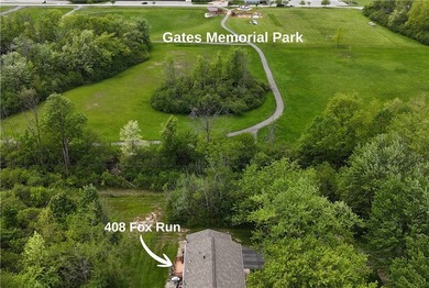 Welcome home to the perfect blend of privacy, convenience, and - photo 17