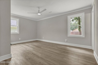 Welcome home to this beautifully renovated 3-bedroom, 2-bath - photo 22