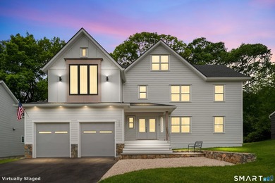 Set on a cul-de-sac in Fairfield's sought-after University area - photo 1