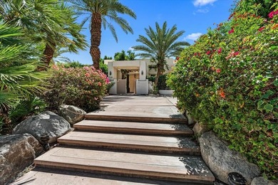 You will be enchanted by the layered luxury of this - photo 3