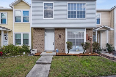 (private lake, pond, coastal) Townhome/Townhouse For Sale in Winter Springs Florida
