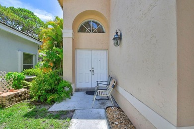 COME AND SEE THIS SPACIOUS 2 STORY HOME LOCATED IN CENTRAL - photo 4