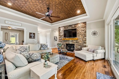 Welcome to the height of luxury coupled with laid back living at - photo 5