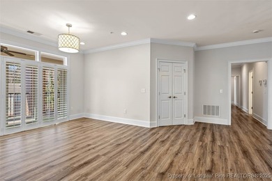 *Exceptional luxury condominium located in the heart of downtown