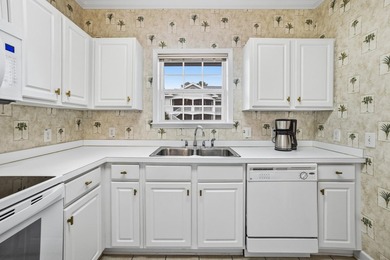 Located in Arbor Trace within the highly sought-after Barefoot - photo 18