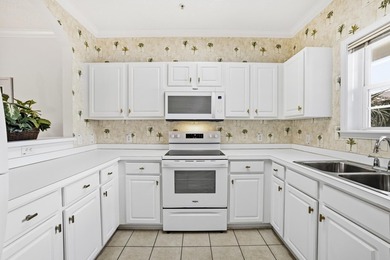 Located in Arbor Trace within the highly sought-after Barefoot - photo 19