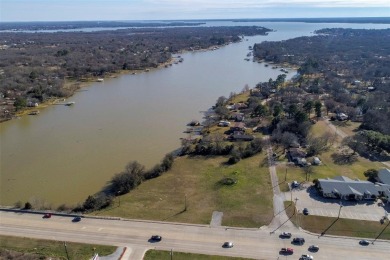 Lake Commercial For Sale in Gun Barrel City, Texas