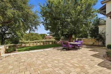 Impressive 4 bedroom, 3.5 bath home (3947 sf) in Comanche Trace - photo 16