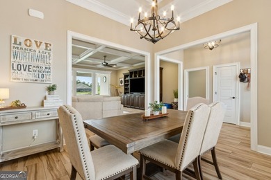 Looking for a stunning home, incredible view, and convenient - photo 17