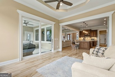 Looking for a stunning home, incredible view, and convenient - photo 25