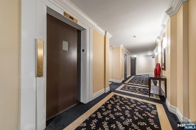 Welcome to Caribbean House, a boutique mid-rise complex on the - photo 27