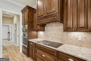Looking for a stunning home, incredible view, and convenient - photo 30