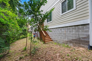 SELLER OFFERING $5000 towards buyers closing cost with - photo 35