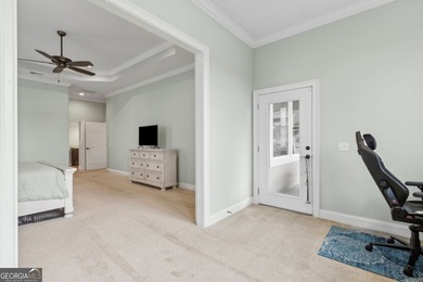 Looking for a stunning home, incredible view, and convenient - photo 39
