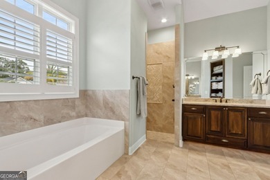 Looking for a stunning home, incredible view, and convenient - photo 40