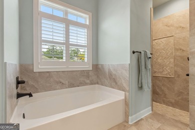 Looking for a stunning home, incredible view, and convenient - photo 41