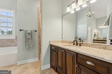 Looking for a stunning home, incredible view, and convenient - photo 42