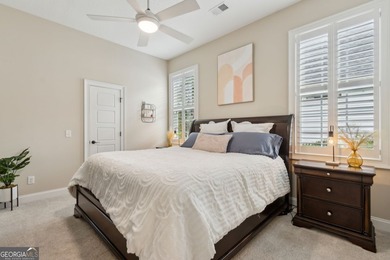 Looking for a stunning home, incredible view, and convenient - photo 46