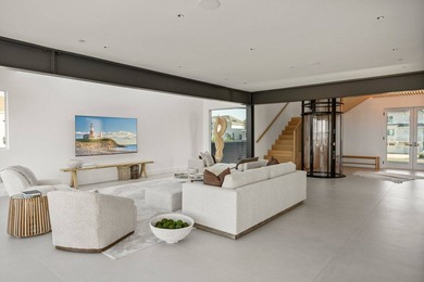 Welcome to Curving Dunes, a stunning Hamptons retreat built to - photo 7