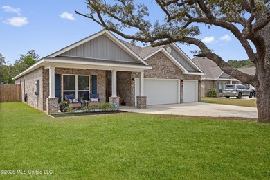 Stunning like-new home in Southern Belle Estates! If you're - photo 3
