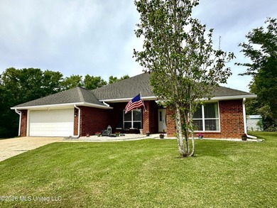 Very well-maintained low maintenance move in ready home. Home is - photo 1