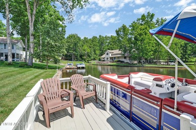 Waterfront home!! This gorgeous well cared for home is nicely - photo 3