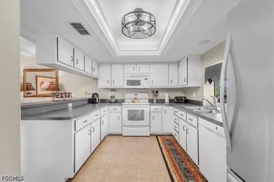 Welcome to Rosegarden Condominium, where tropical Florida living - photo 15