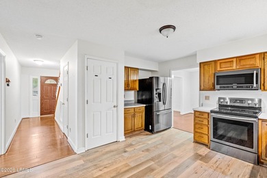 New roof! Seller offering a $5000 concession, come make this - photo 17