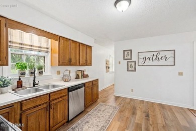 New roof! Seller offering a $5000 concession, come make this - photo 19