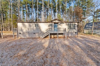 Lake Hartwell Home For Sale in Townville South Carolina