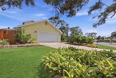 Welcome to 4821 Egret Road in desirable South Venice - a private - photo 46