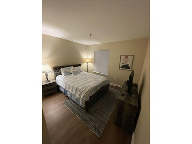 Great opportunity to own a 2 bedroom 2 bath 2nd floor unit on - photo 6