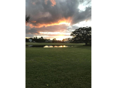 (private lake, pond, coastal) Condo Active Under Contract in Hobe Sound Florida