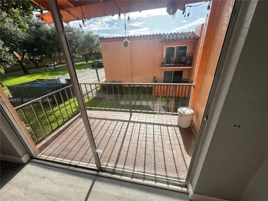 Miami Lakes Area Condo For Sale in Miami Lakes Florida