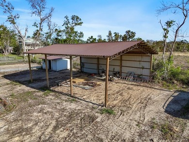 Welcome to your waterfront paradise! This stunning property - photo 19