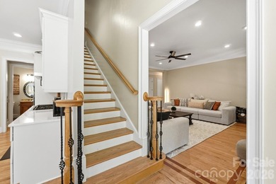 There are homes that impress... and then there are homes that - photo 27