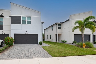 (private lake, pond, creek) Townhome/Townhouse For Sale in Stuart Florida