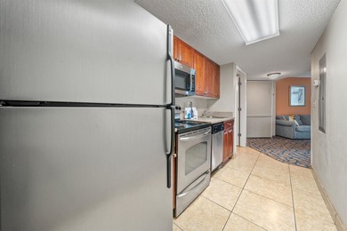 Beautifully furnished one bedroom, one bath ocean view condo - photo 12