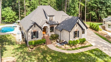Lake Norman Home For Sale in Sherrills Ford North Carolina
