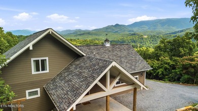 Welcome to your Smoky Mountain escape! Ideally located just - photo 1