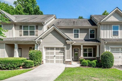 EVERYTHING YOU NEED!!!  Convenience: 2miles to Kroger, 4miles to - Lake Home For Sale in Milledgeville, Georgia