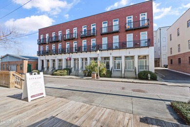 Cape Fear River - New Hanover County Condo For Sale in Wilmington North Carolina