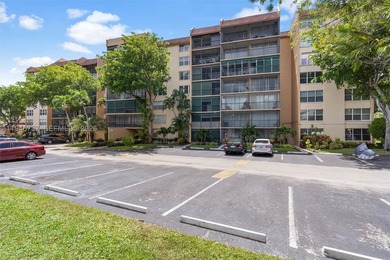 Great opportunity to own a beautiful apartment in a quiet 55+ - photo 3