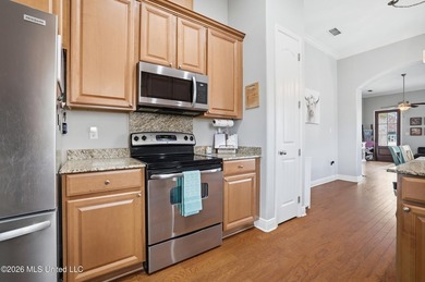 Adorable home in Palm Ridge! Walk in and immediately notice the - photo 15