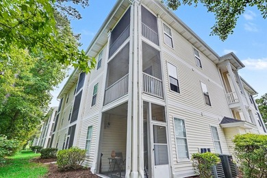 Bright and inviting 2-bedroom, 2-bathroom second-floor end-unit - photo 18