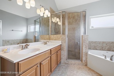 Adorable home in Palm Ridge! Walk in and immediately notice the - photo 24