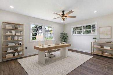 Move-in-ready in Beverly Hills, just steps from Lake - photo 27