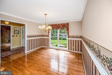 Step into the Lake of the Woods lifestyle with this inviting - photo 35