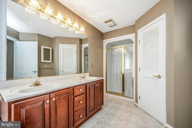 Step into the Lake of the Woods lifestyle with this inviting - photo 49