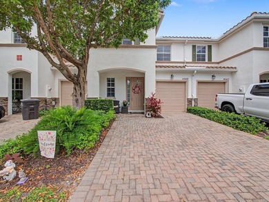 Experience elevated and tranquil waterfront living in this - photo 2